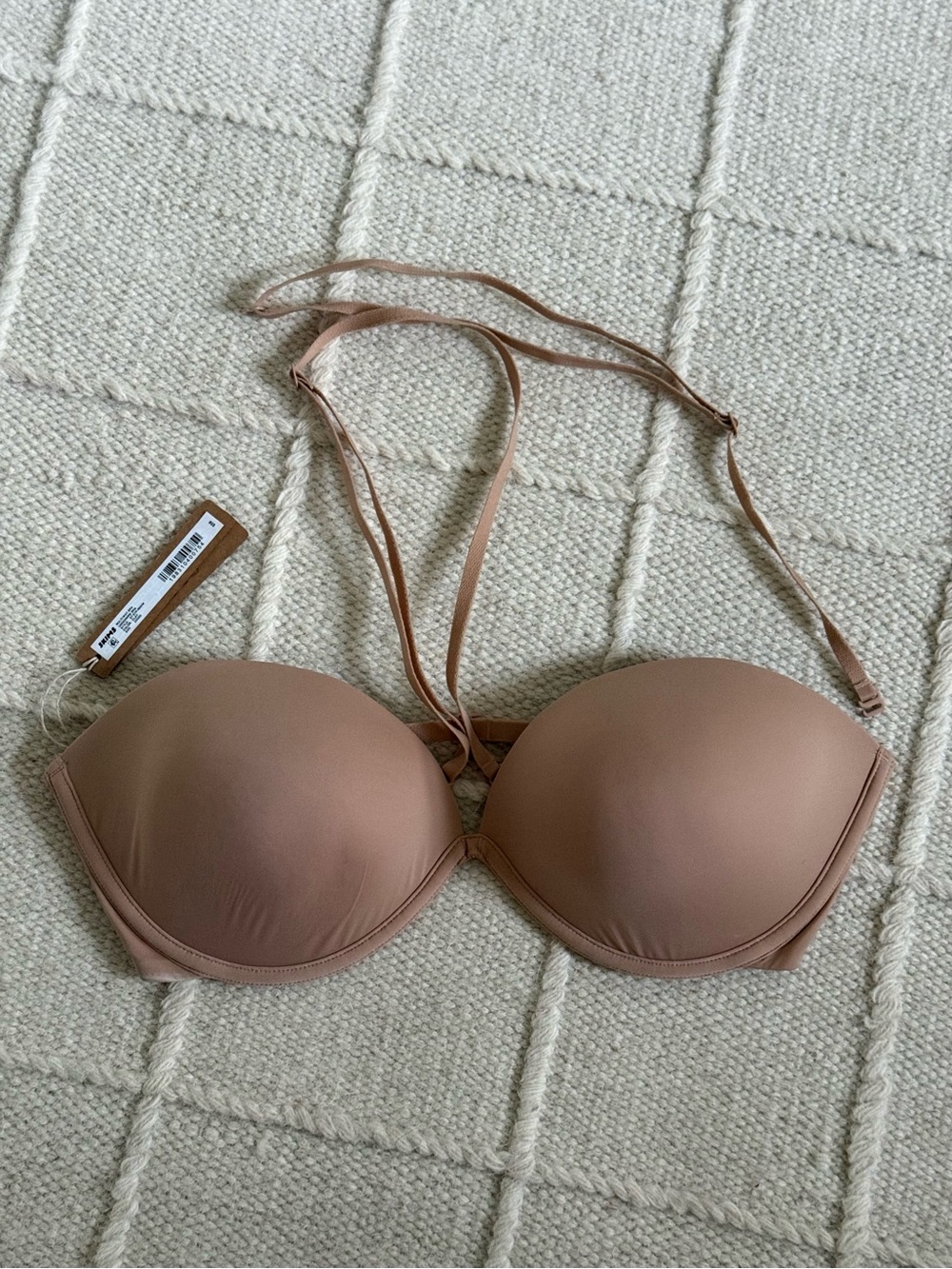 SKIMS Seamless Nude Convertible Strap Bra